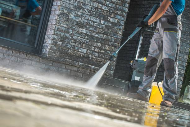 Best Post-Construction Pressure Washing  in Niagara, WI